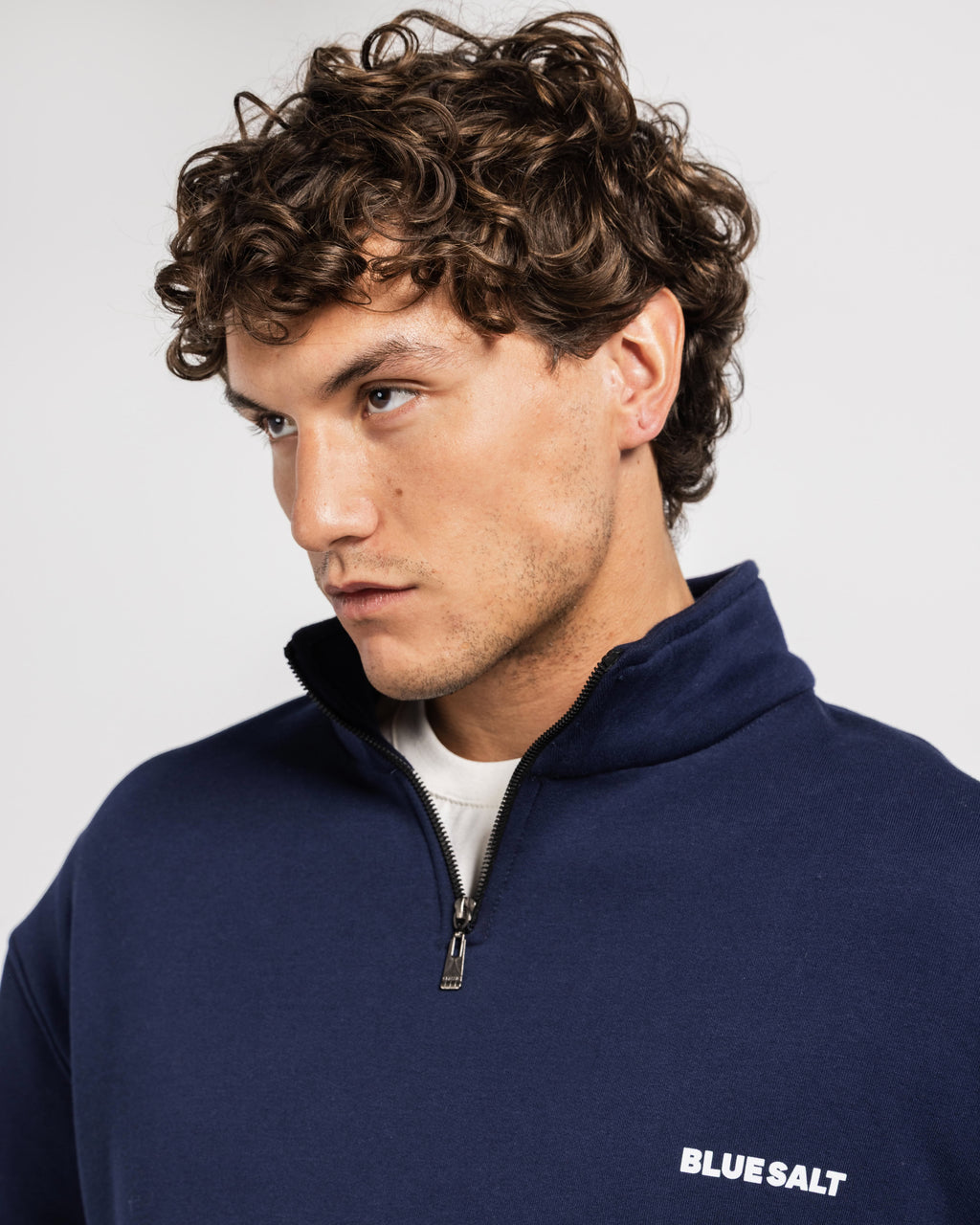 Q-zipper (creative community)